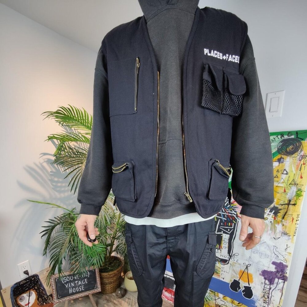 'PLACES+FACES' black camera cargo vest men's XL